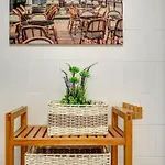 Espalter White By Hello Homes *