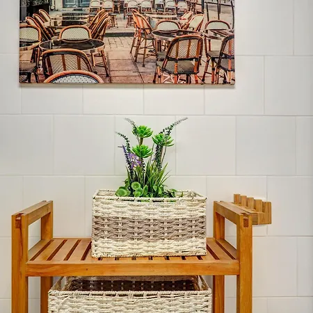 Espalter White By Hello Homes *