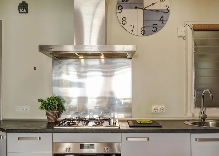 Espalter White By Hello Homes Сиджес