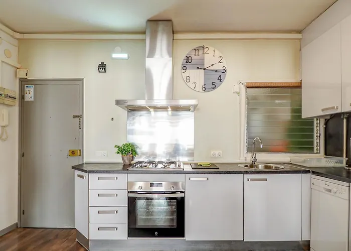 Апартаменты Espalter White By Hello Homes