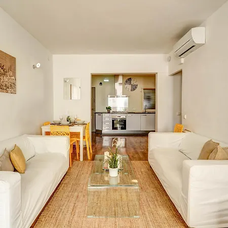 Espalter White By Hello Homes *