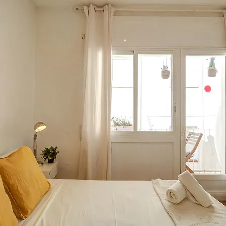 Espalter White By Hello Homes